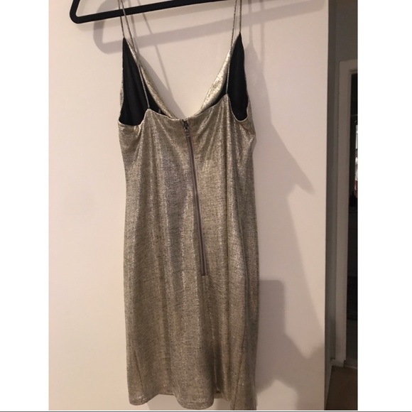 🎉 HP 🎉Alice + Olivia Harmie Metallic Mini Dress - Picture 6 of 7